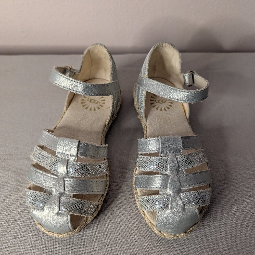 ⭐UGG Matilde Sparkles Toddler's Sandal Silver Metallic Toddler Size 9⭐